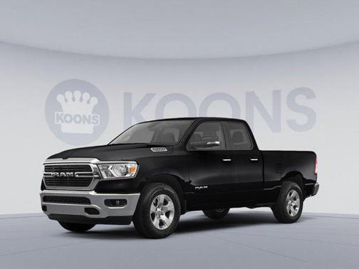 Diamond Black Crystal Pearlcoat 2022 RAM 1500 Big Horn/Lone Star