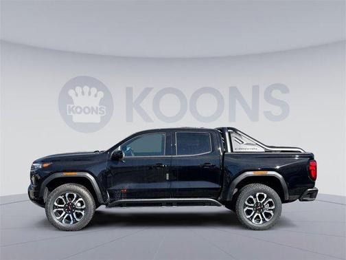2025 GMC Canyon Base