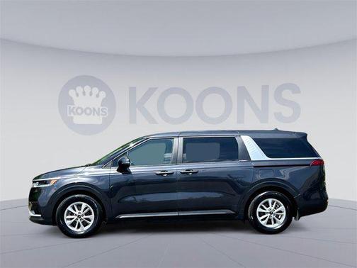 2022 Kia Carnival LXS