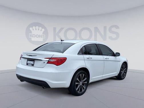 Bright White Clearcoat 2014 Chrysler 200 Limited