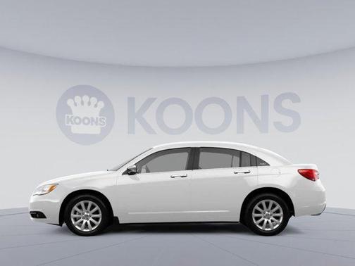 Bright White Clearcoat 2014 Chrysler 200 Limited