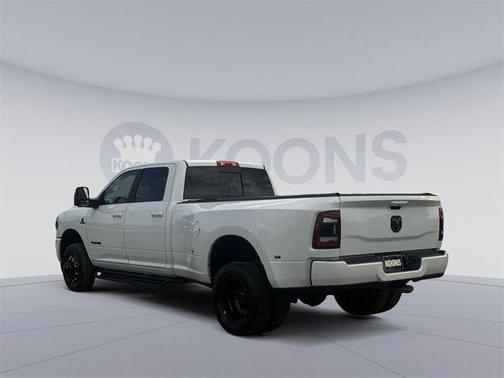 2024 RAM 3500 Big Horn Crew Cab 4x4 8' Box