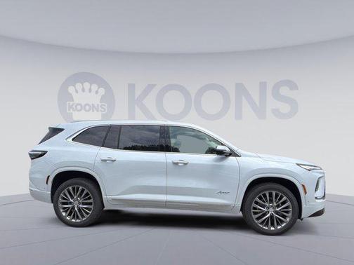 Iridescent White Tricoat 2026 Buick Enclave Avenir FWD