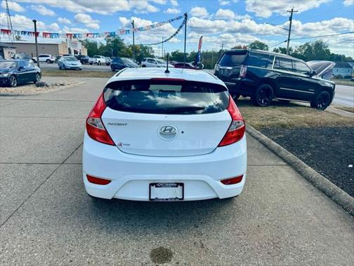 2014 Hyundai Accent SE
