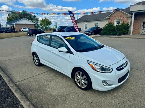 2014 Hyundai Accent SE