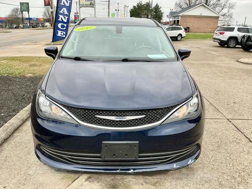 2017 Chrysler Pacifica LX