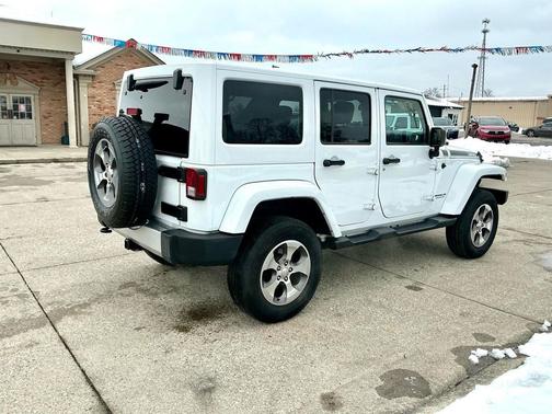 2017 Jeep Wrangler Unlimited Sahara