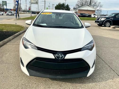 2019 Toyota Corolla LE