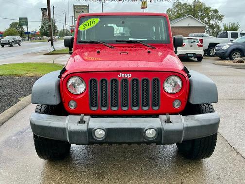 2016 Jeep Wrangler Sport