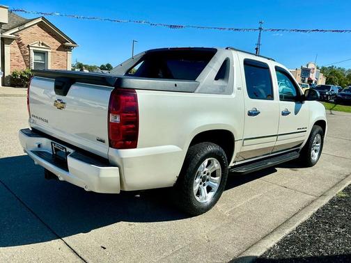 2010 Chevrolet Avalanche 1500 LTZ