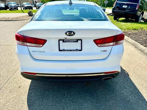 2016 Kia Optima LX