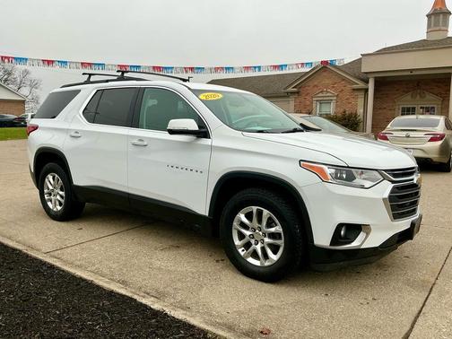 2020 Chevrolet Traverse LT Cloth