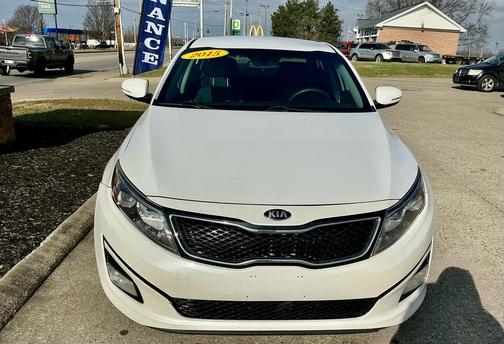 Snow White Pearl 2015 Kia Optima LX