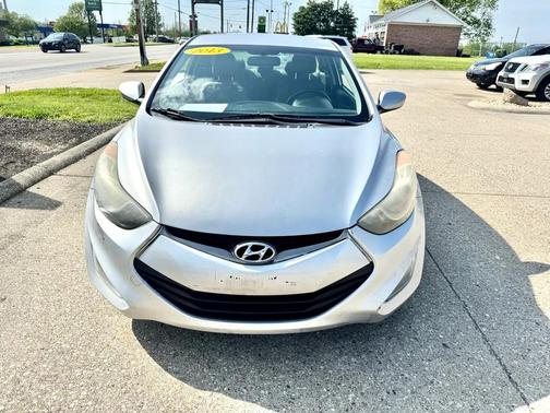 2013 Hyundai ELANTRA GS