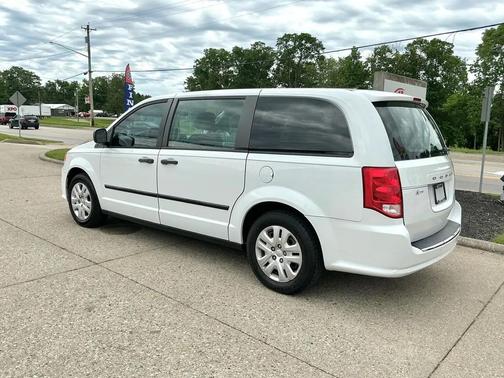 Bright White Clearcoat 2015 Dodge Grand Caravan AVP/SE