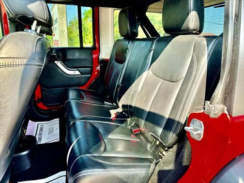 2014 Jeep Wrangler Unlimited Rubicon