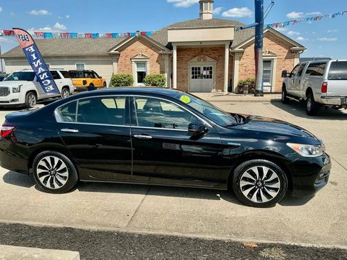 2017 Honda Accord Hybrid Base