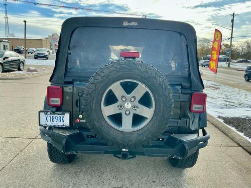2014 Jeep Wrangler Unlimited Sport