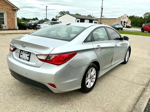 Radiant Silver Metallic 2014 Hyundai SONATA GLS