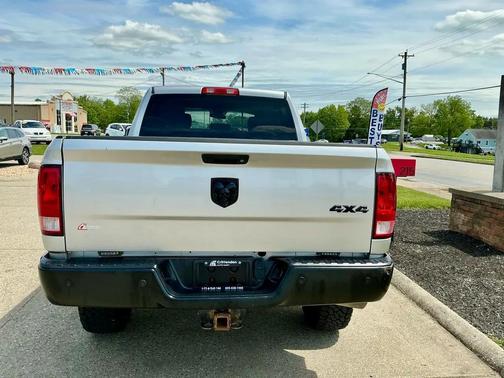 Bright Silver Metallic Clearcoat 2018 RAM 2500 Tradesman Crew Cab 4x4 6'4' Box