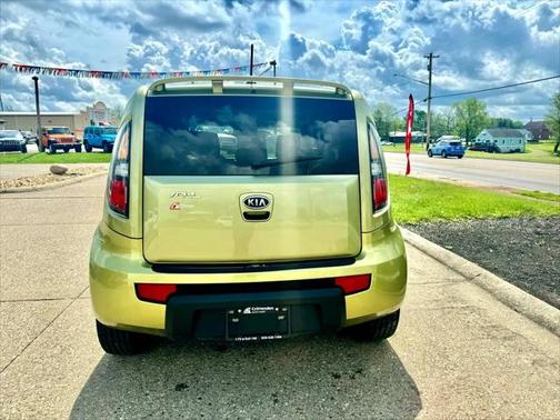 2010 Kia Soul +