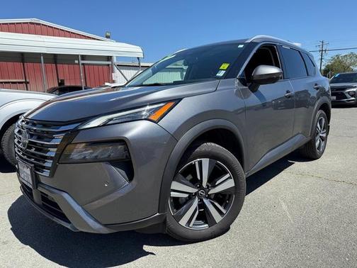 2024 Nissan Rogue SL