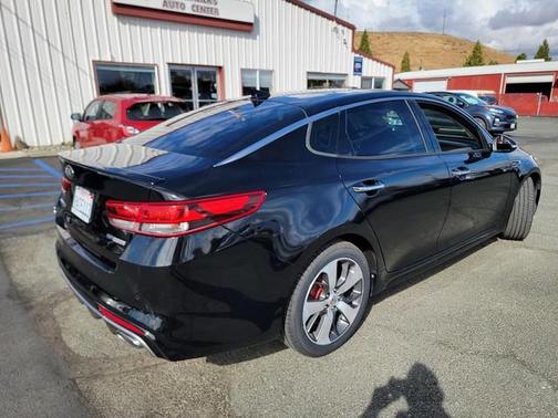 2017 Kia Optima SX Turbo