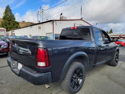 2021 RAM 1500 Classic SLT