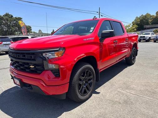 2022 Chevrolet Silverado 1500 Custom