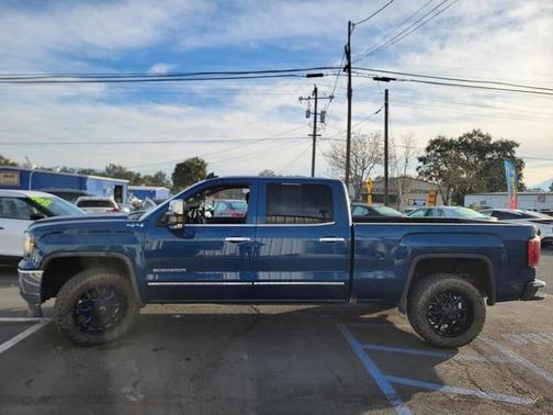 2017 GMC Sierra 1500 SLT