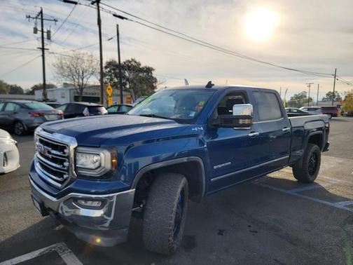 2017 GMC Sierra 1500 SLT