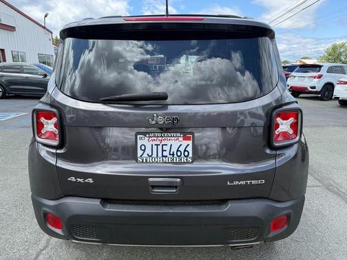 Granite Crystal Clearcoat Metallic 2020 Jeep Renegade Limited