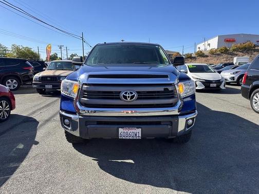2015 Toyota Tundra SR5