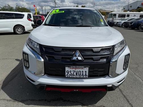 White Diamond 2024 Mitsubishi Outlander Sport ES