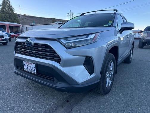 2024 Toyota RAV4 Hybrid LE