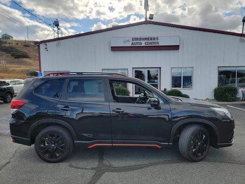 2023 Subaru Forester Sport