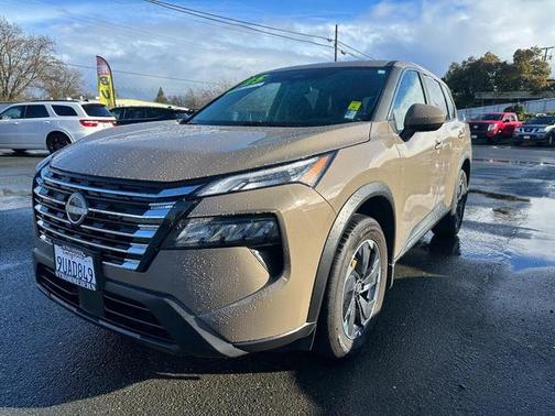 2025 Nissan Rogue SV