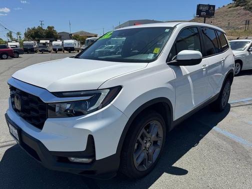 Platinum White Pearl 2023 Honda Passport EX-L