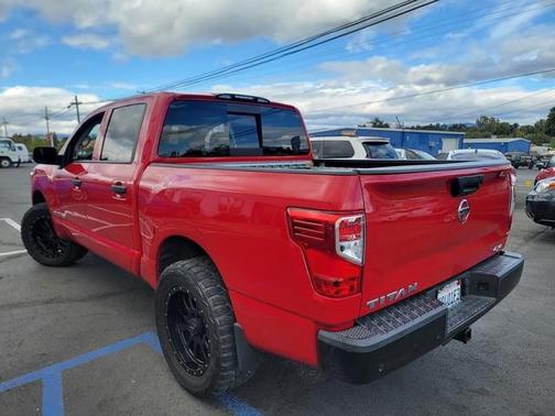 2021 Nissan Titan S