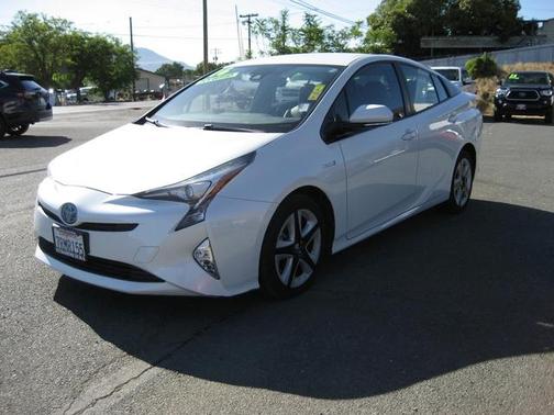 2016 Toyota Prius Four Touring