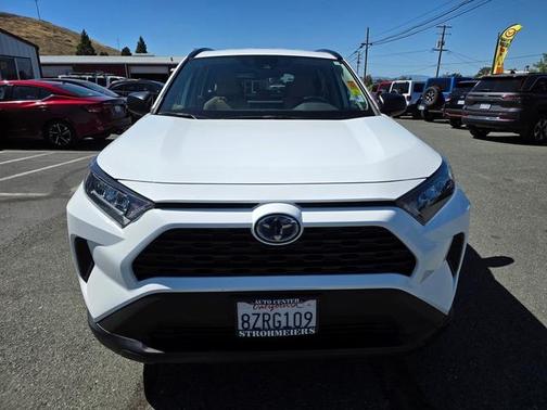 Super White 2021 Toyota RAV4 Hybrid LE