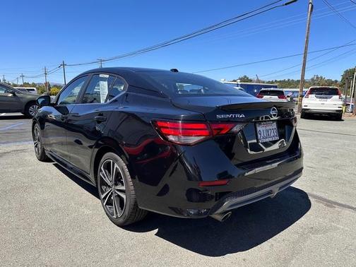 2022 Nissan Sentra SR