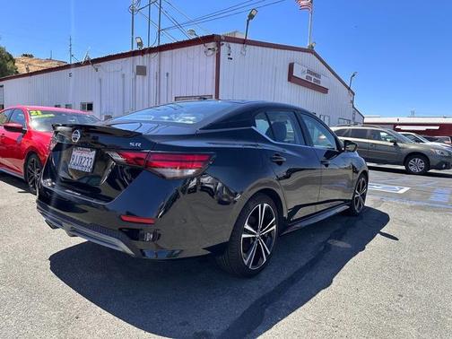 2022 Nissan Sentra SR