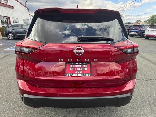 Scarlet Ember 2025 Nissan Rogue SV