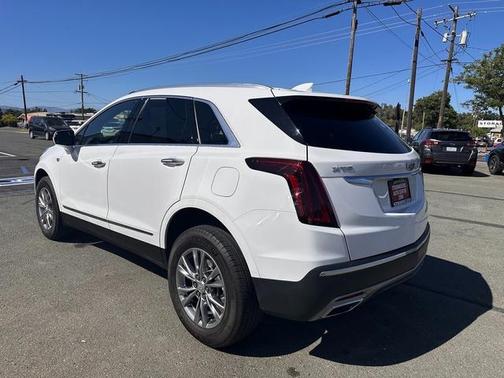 2023 Cadillac XT5 Premium Luxury