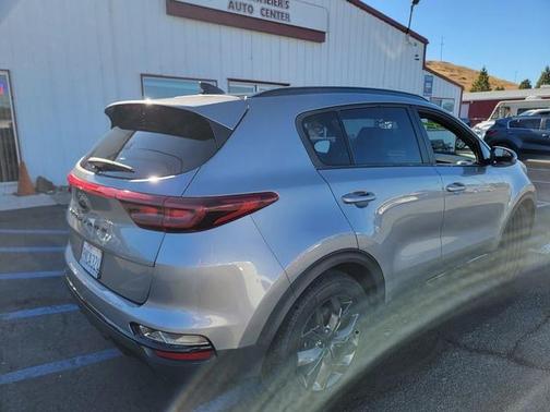 2022 Kia Sportage Nightfall