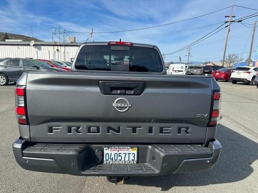 2023 Nissan Frontier SV