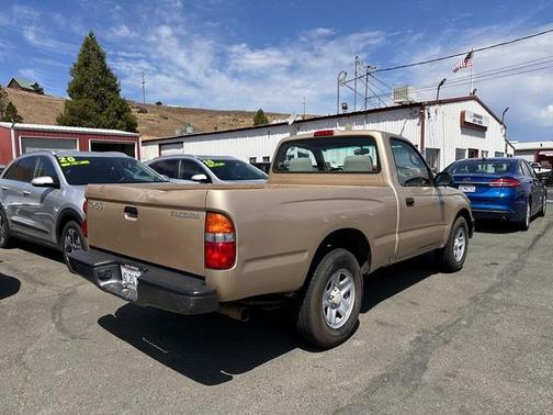 2001 Toyota Tacoma Base (A4)
