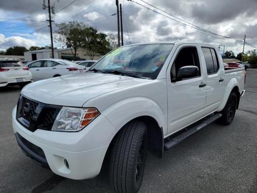 2020 Nissan Frontier SV