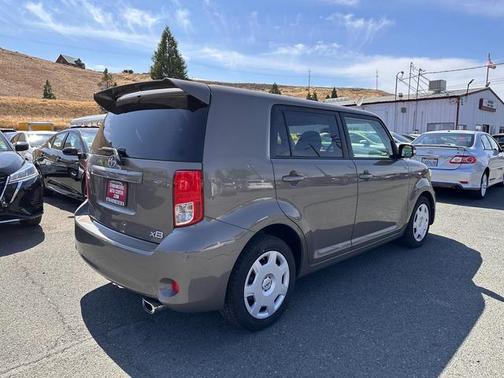 2012 Scion xB Release Series 9.0